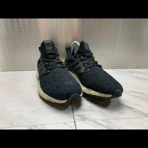 Adidas ultra Boost shoes size 7.5 blue